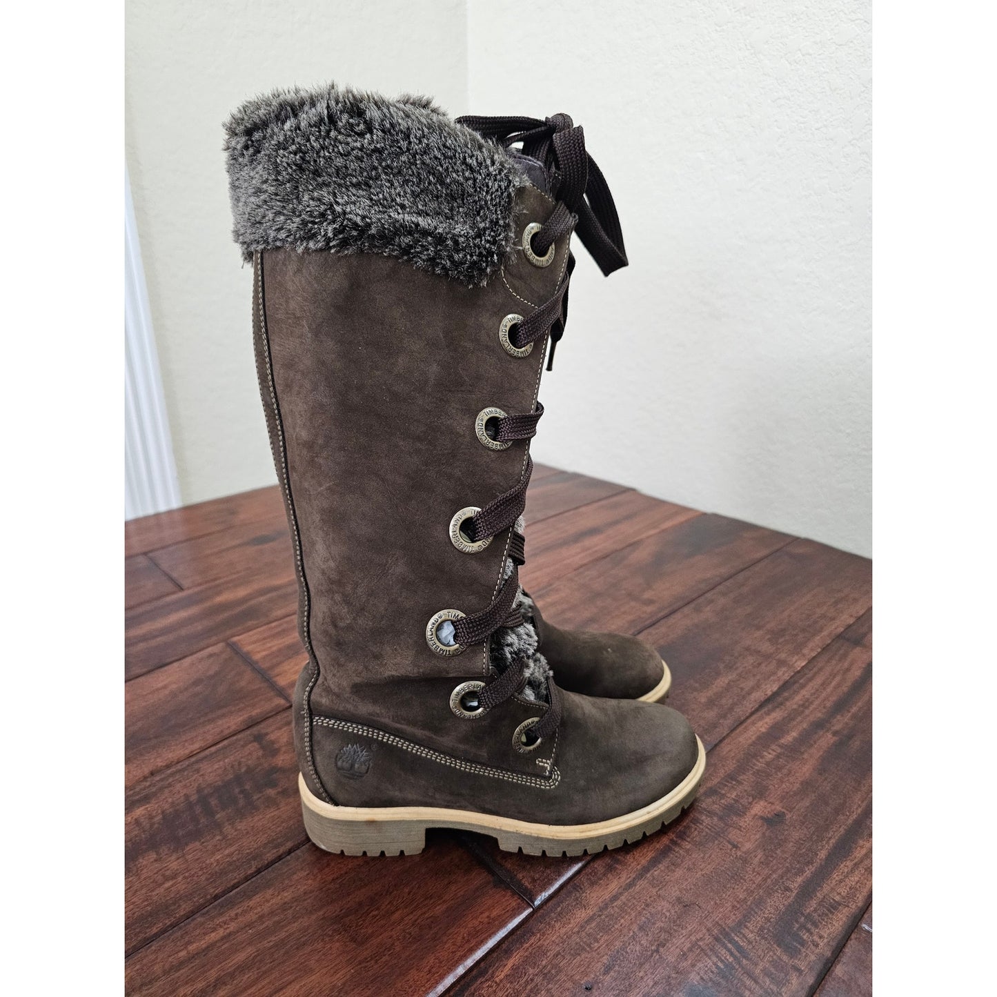 Timberland brown outdoor boots. Women's Size 6.5