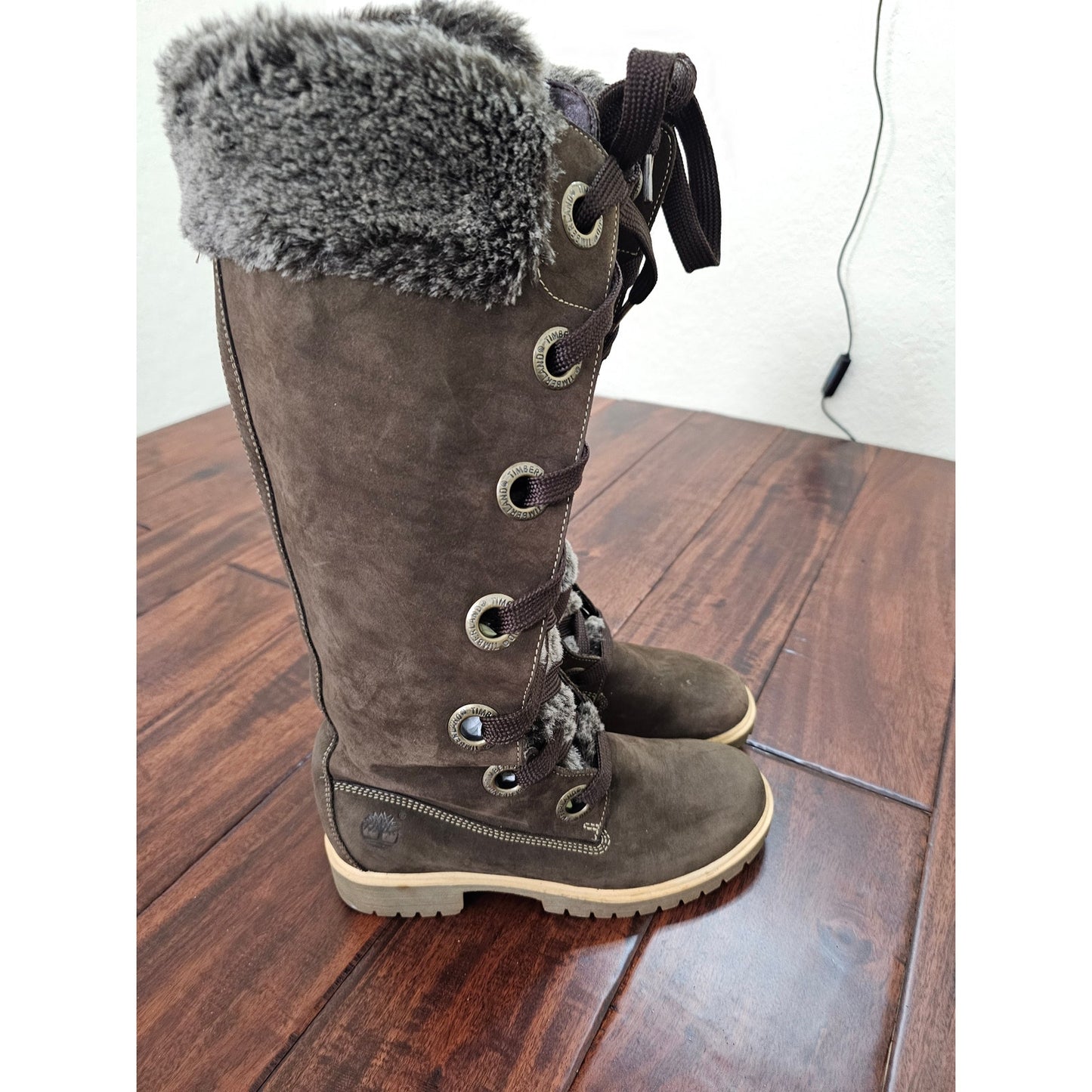 Timberland brown outdoor boots. Women's Size 6.5