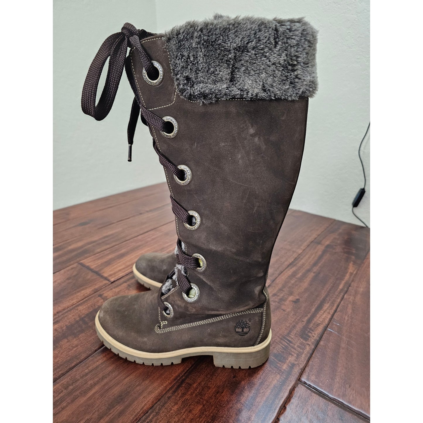 Timberland brown outdoor boots. Women's Size 6.5